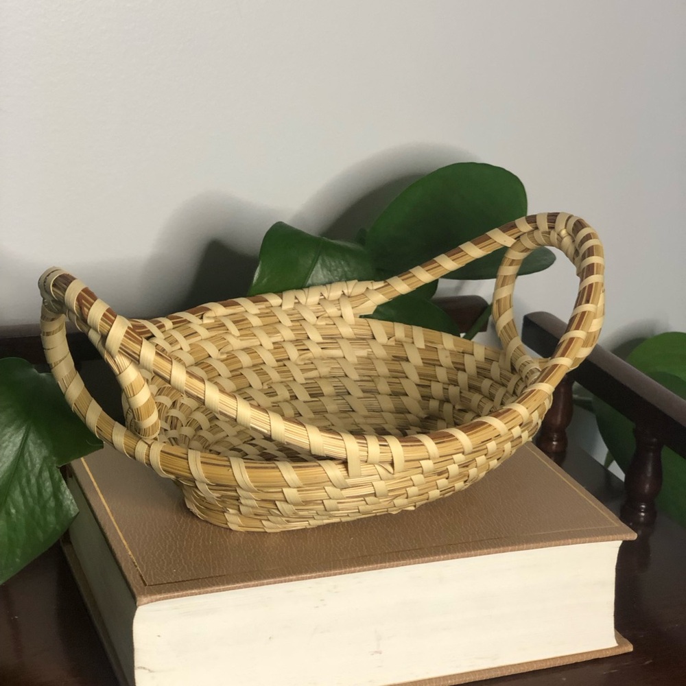 Vintage Woven Splint Basket with Dual Loop Handles Centerpiece Bowl